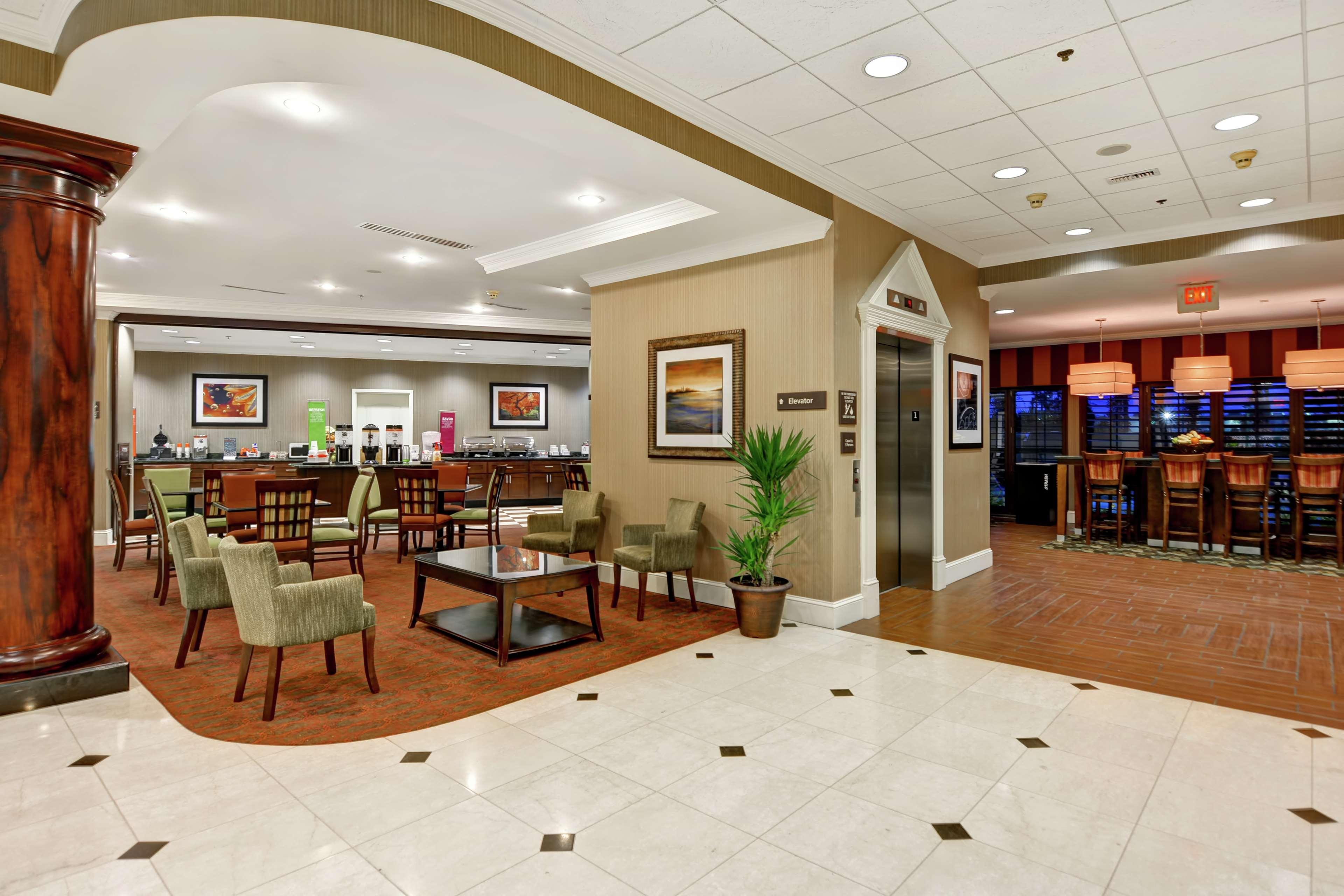 Hampton Inn Charleston North North Charleston Bagian luar foto